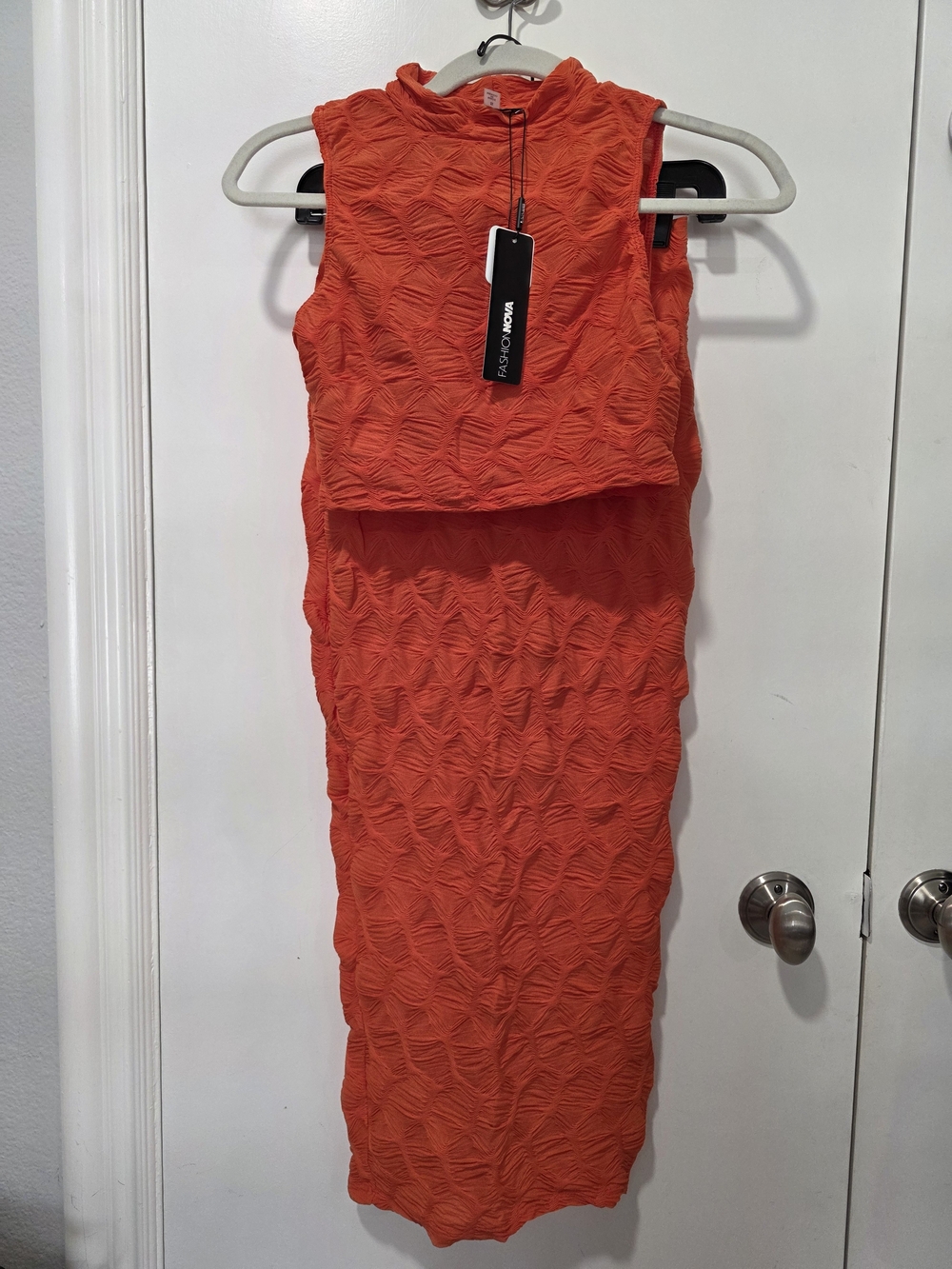 Fashion Nova Orange Textured Sleeveless Midi Skirt Set